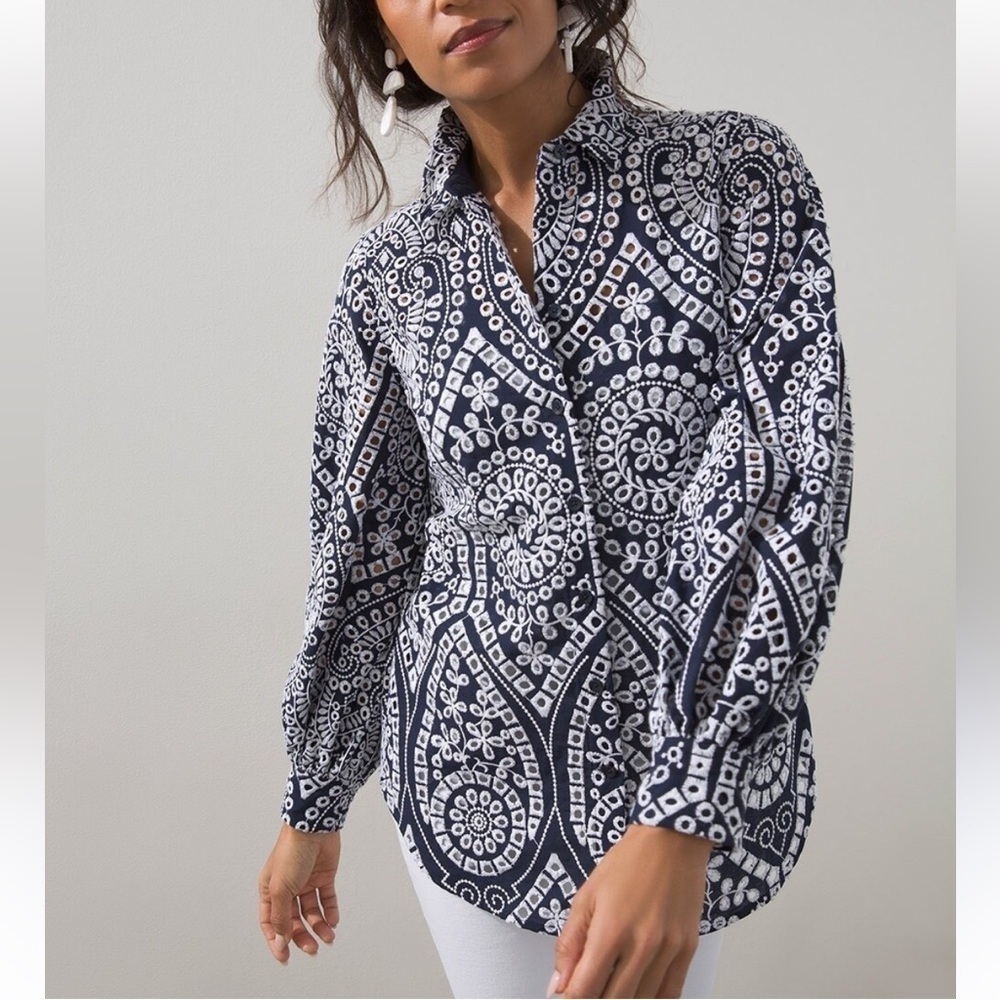 Chico´s Eyelet Billow Sleeve Shirt, size 8, Medium